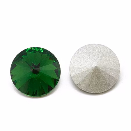Rhinestone  Emerald point back 6mm