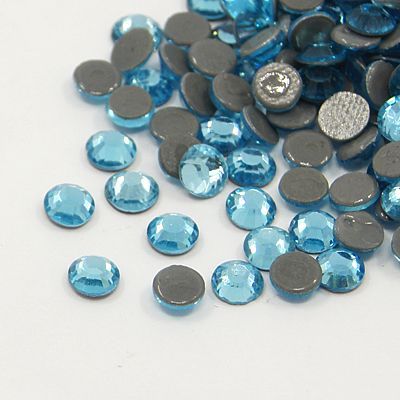 Hotfix rhinestone Aquamarine SS16