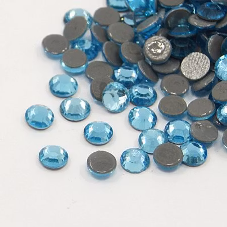 Hotfix rhinestone Aquamarine SS16