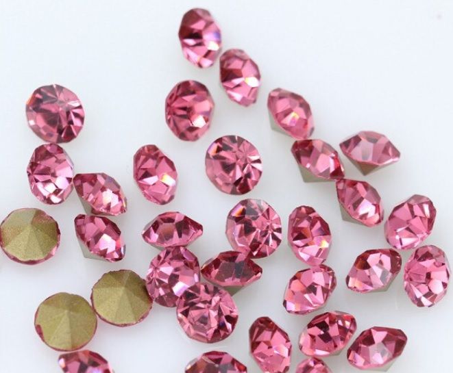 Rhinestones Pink point back 10mm 1st