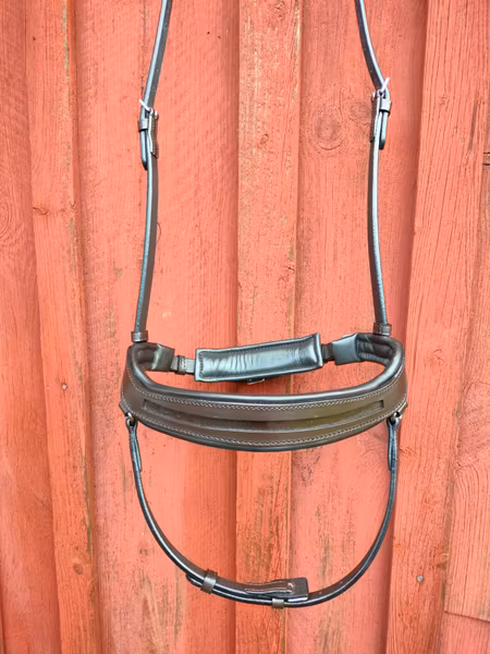 CN anatomisk nosgrimma med 8 mm kanal ponny-full
