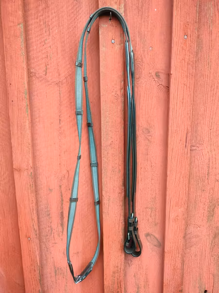 CN antislip tyglar, vadderad under 8mm kanalen ponny-full