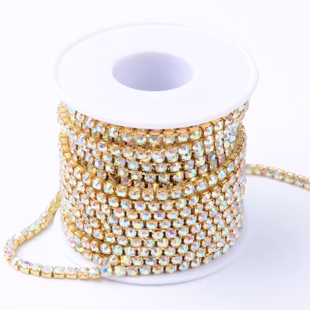 Strasslänk Crystal AB/gold 4mm, 10 yard, rulle