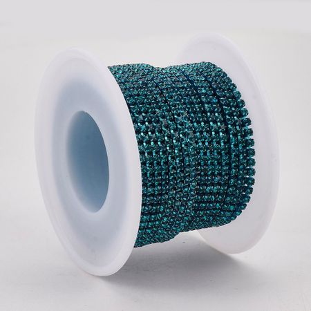 Strasslänk Blue Zircon SS12, 10 yard, rulle