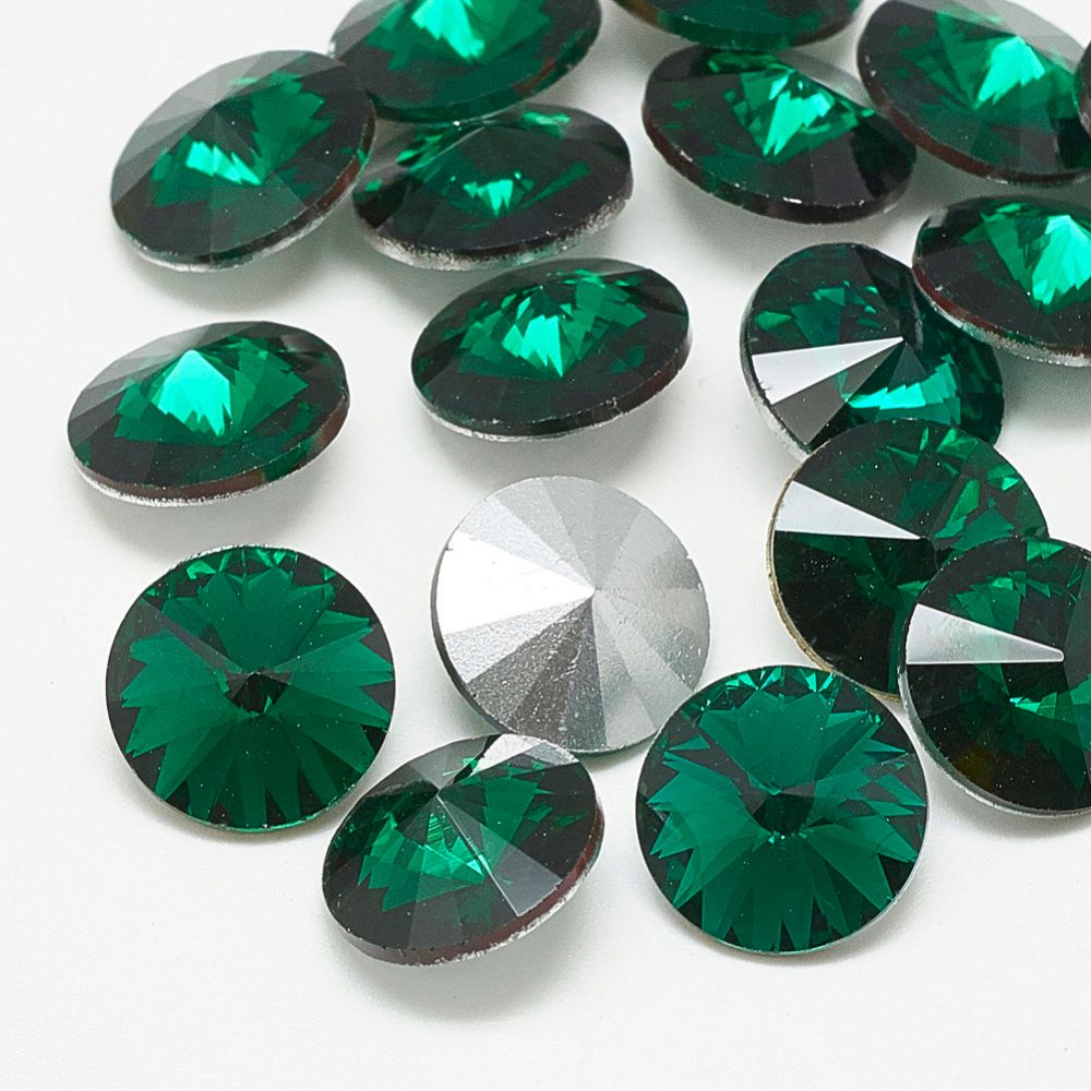 Rhinestone Emerald point back, glas 12mm