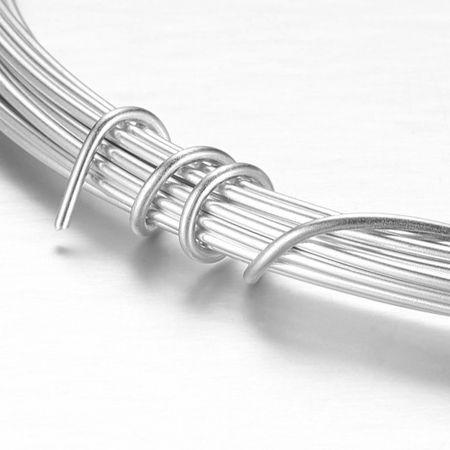 Rund aluminium wire 0,8mm, 10m (flera färger)