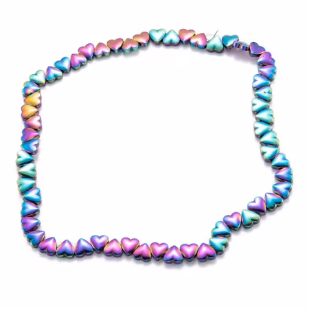 Syntetiska hematite hjärtan mixade färger på sträng 8mm