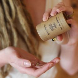 Dry Shampoo - Lock Powder - Raw Roots
