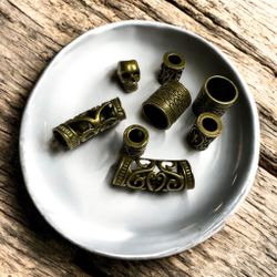 Robusta Bronzefärgade Dreadssmyckespärlor i Keltisk stil
