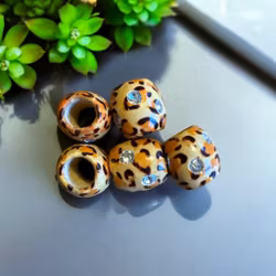 Träpärlor med Leopardprint och Bling
