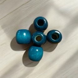 Robusta Turkosa Träpärlor