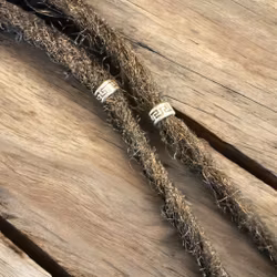 Små Robusta Dreadssmyckespärlor för dom tunnare dreadsen
