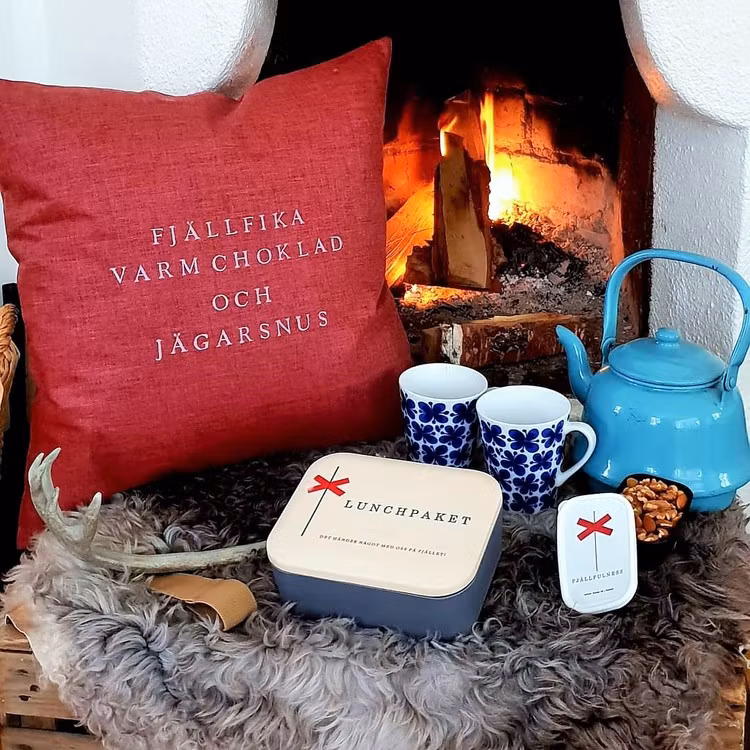 Fjällfika varm choklad och jägarsnus
