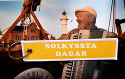 SOLKYSSTA DAGAR Nyckelring/tag