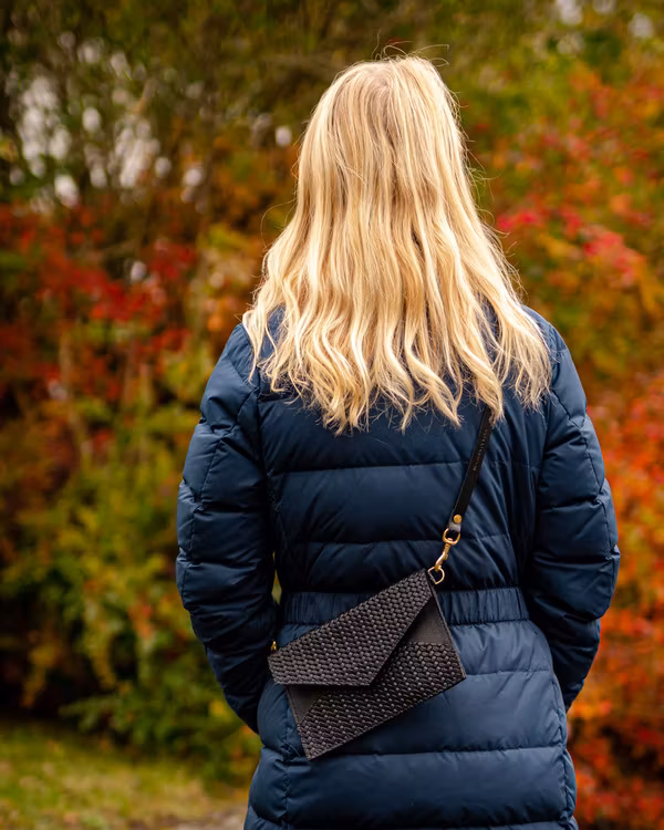 NEW Shoulder Bag - Axelväska i kuvertmodell