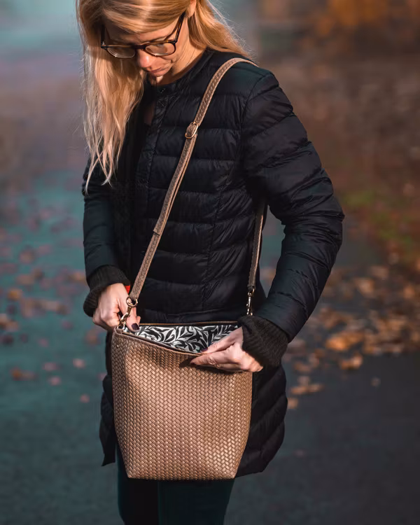 Large Shoulder Bag - Herringbone