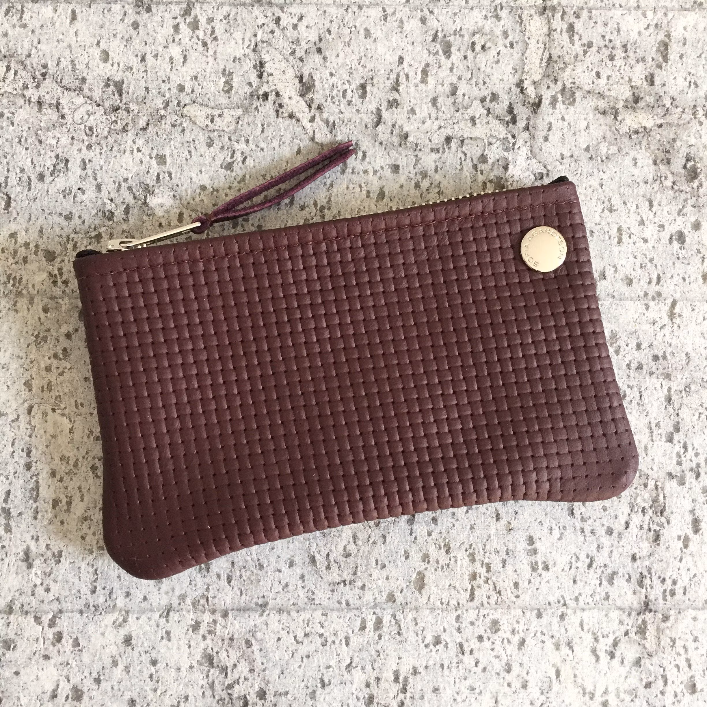 VIP iPhone Wallet - Bordeaux Basket Weave