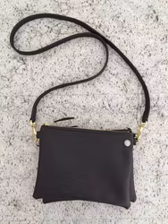 Double VIP Shoulder Bag Black - Dubbel axelväska i läder