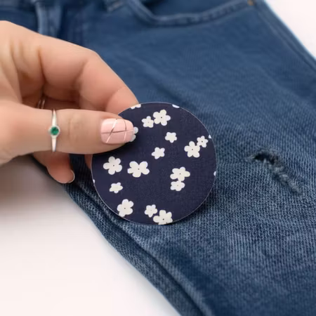 Påstrykbara denimlappar med mönster – Flexibel & slitstark lagning