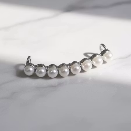 Skosmycke – Silverbåge med 8 pärlor