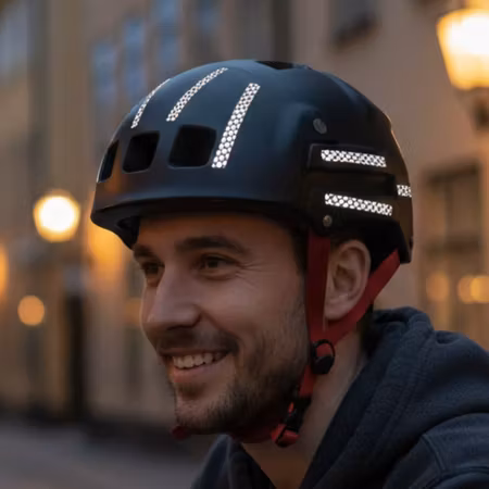 Reflextejp på rulle – 8 m starkt reflekterande tejp för cykel, hjälmar, elscooter & barnvagn