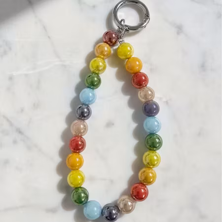 Pearl Beads Strap – Rainbow och Jade Bag Charm