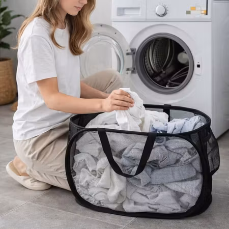Vikbar pop-up tvättkorg i mesh - 76 liter