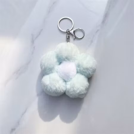 Mintgrön fluffig blomma Bag Charm