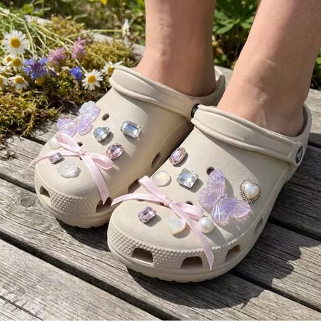 Glitter, Pearl & Butterfly charms till skor med hål 22-pack