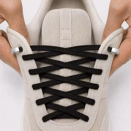Elastiska skosnören med metallfästen – knytfria för sneakers och vardagsskor