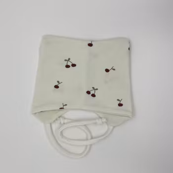 Knytelue med kirsebær, str. 0-4mndr