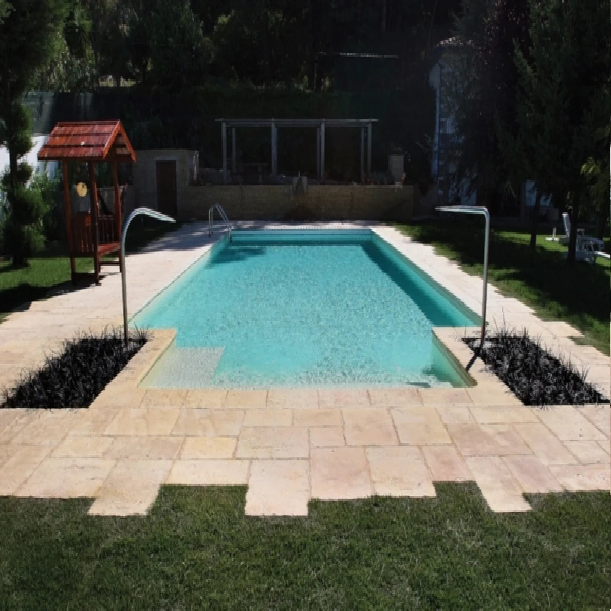 Mercury kompositpool Madeira