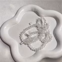 Glaspärlor 3mm Vit ca 110st/ 1 sträng