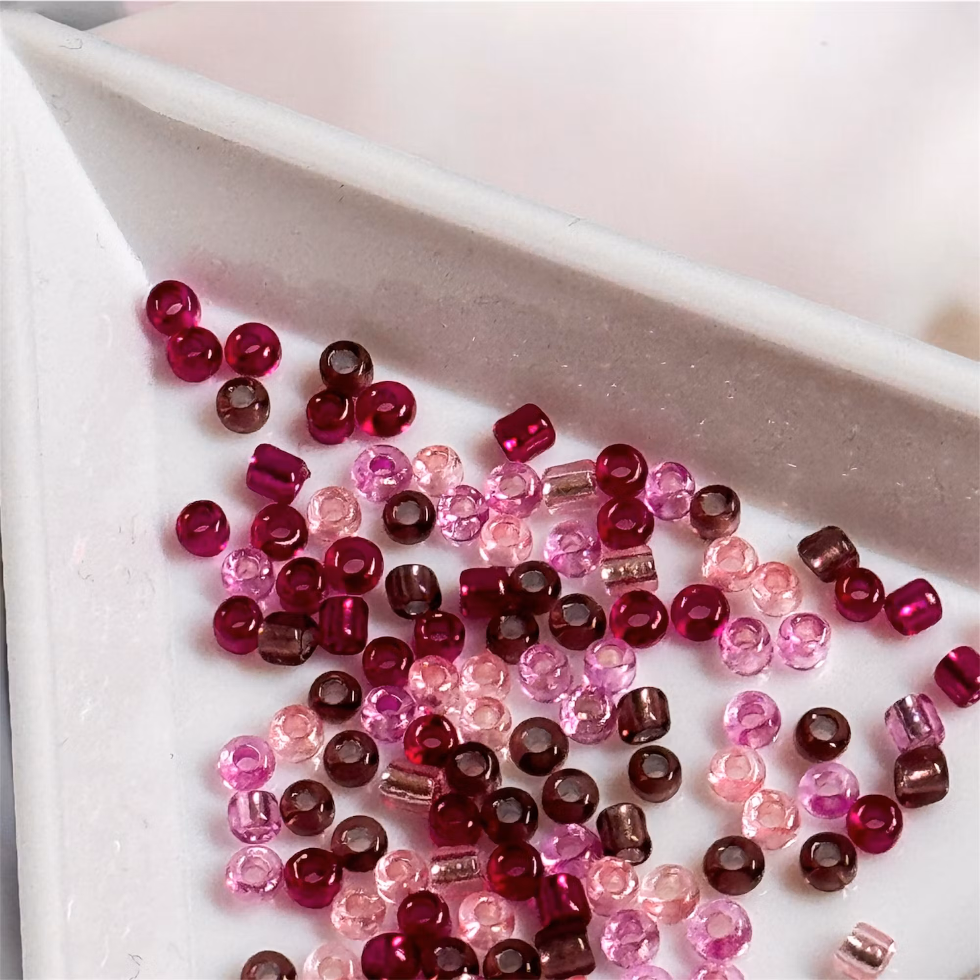 Seedbeads 2mm Rosa/Lila mix 5g