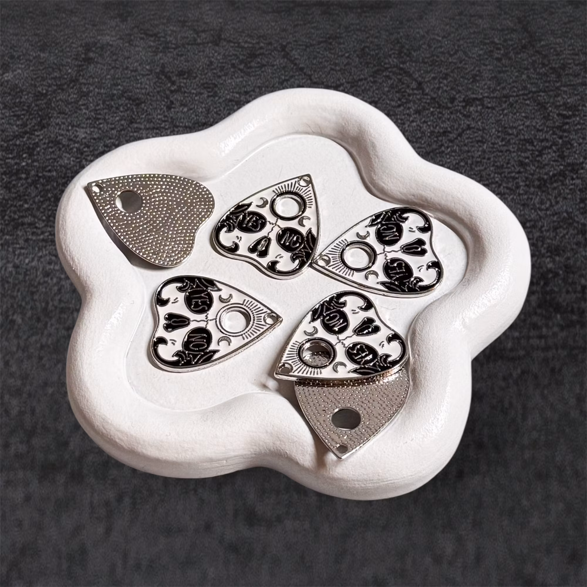 Metallberlock "Yes/no" Ouija 1st
