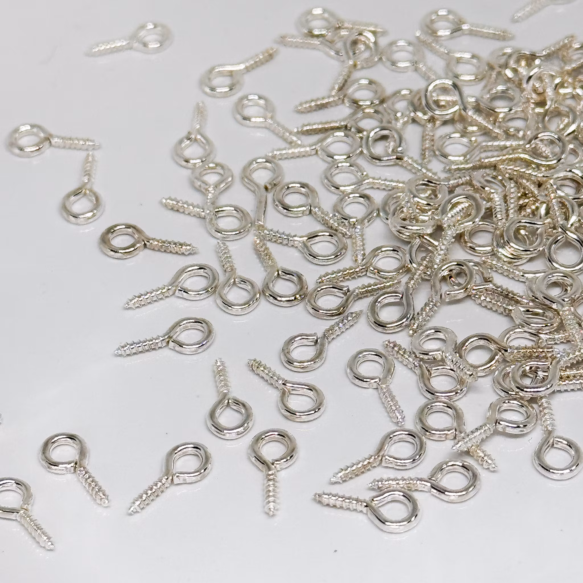 Skruvöglor Silver 25st