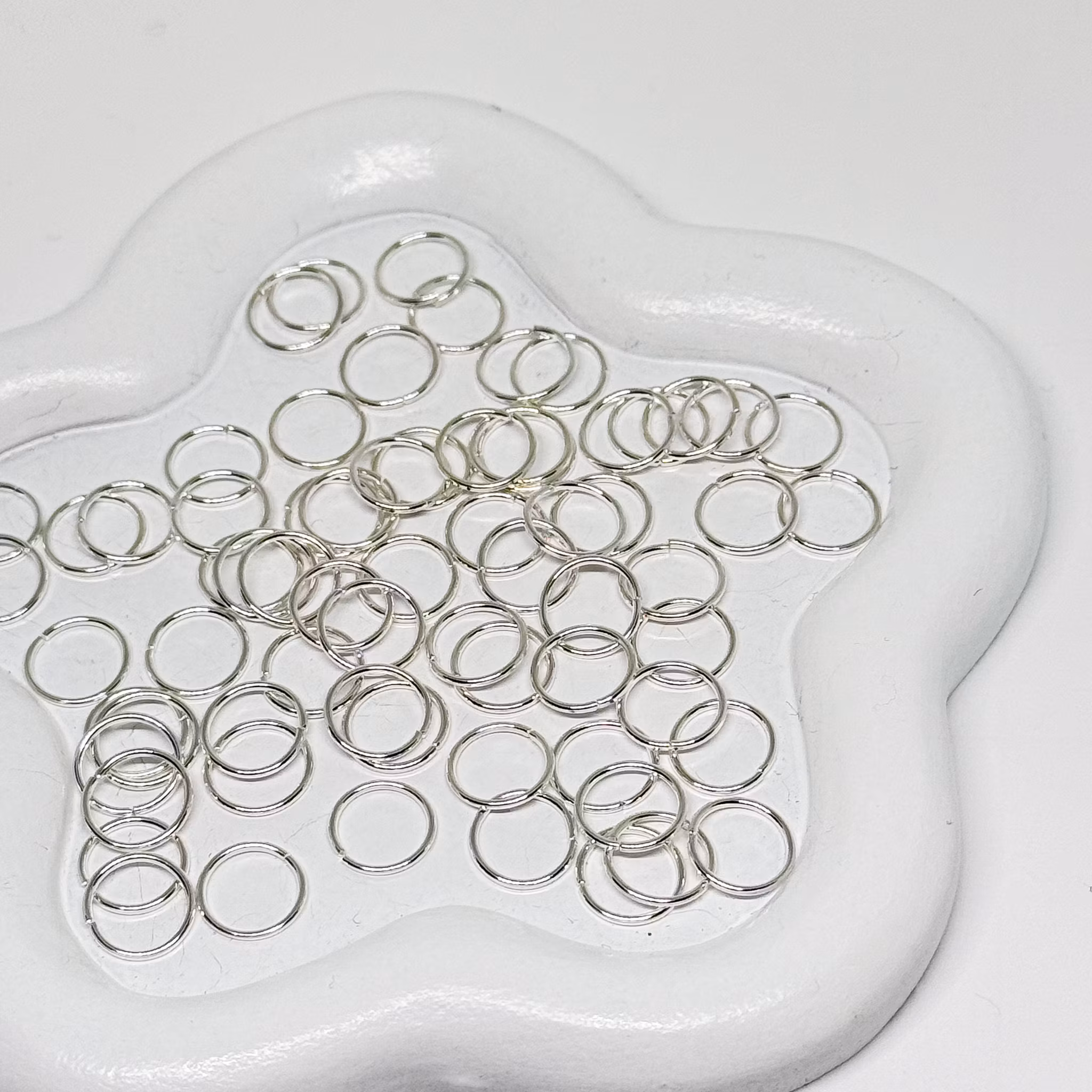 Bindringar 8mm Silver ca 70st