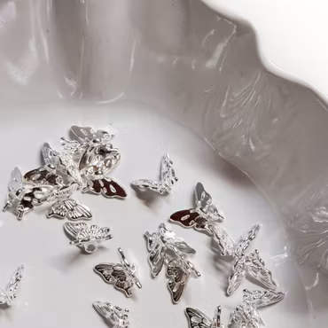 Fjärilar Mellandel Silver 10st