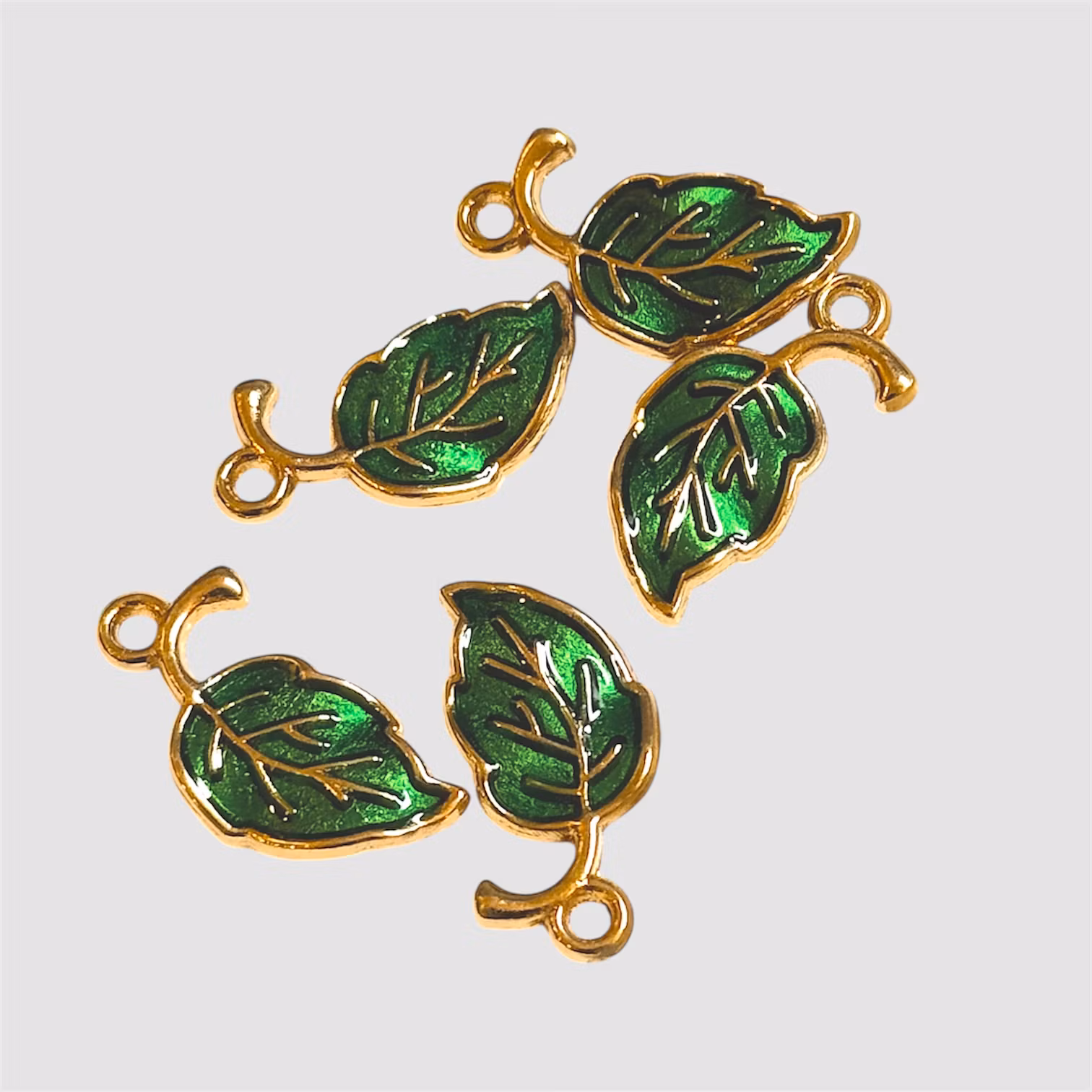 Berlock "green leaf" 1st