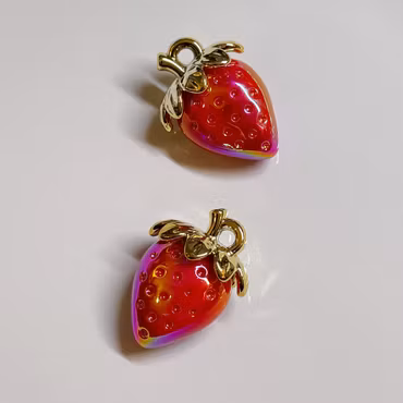 Jorgubbe hänge akryl röd 1st