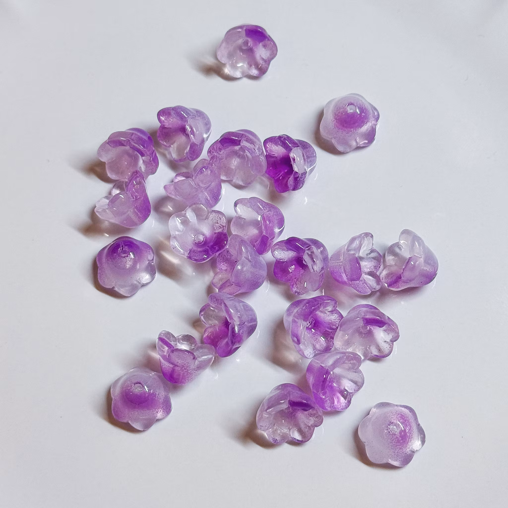 Glasblommor liljekonvalj Lila/vit 15st