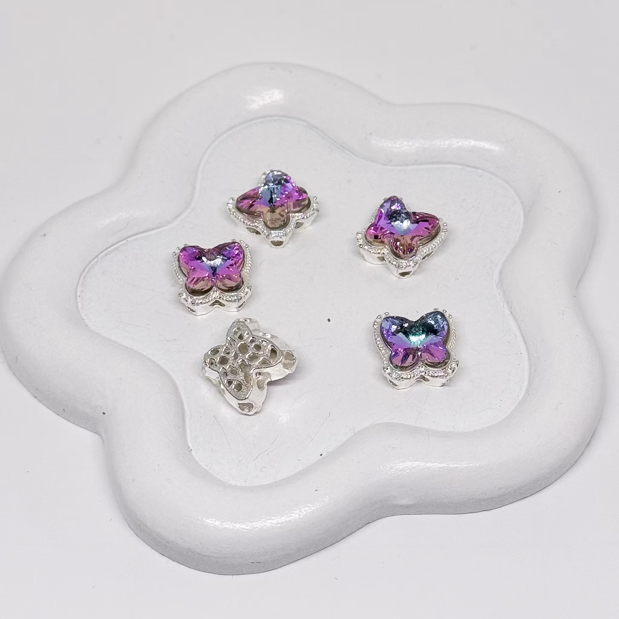 Fjäril multihål "8 hål" Lila AB 1st