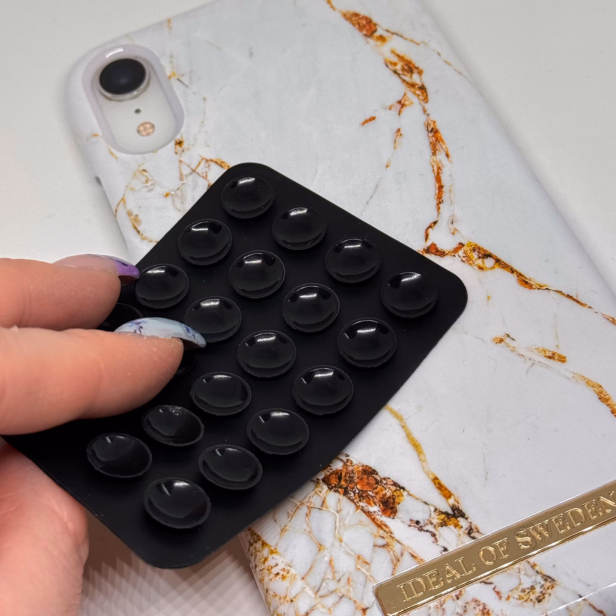 Silikonsugpropp till mobil - välj färg 1st