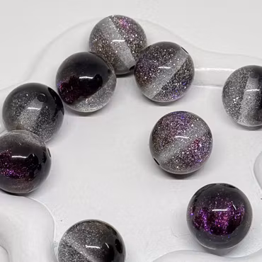 16mm Resinpärlor "Space" Svart 1st