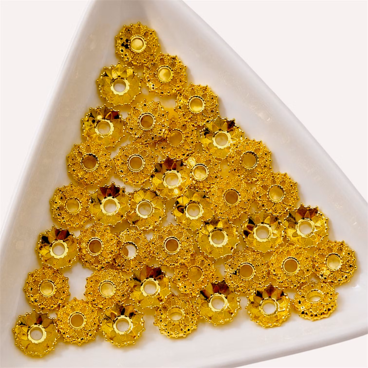 Pärlhatt "Krumelur" 12mm GULD 10st