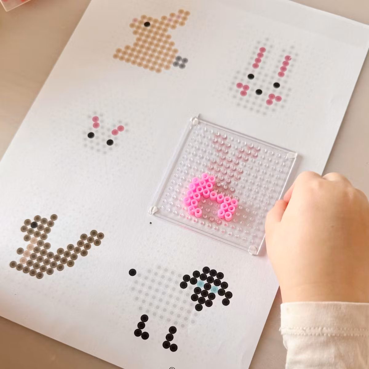 30 Perlenvorlagen - Oster-Bügelperlen