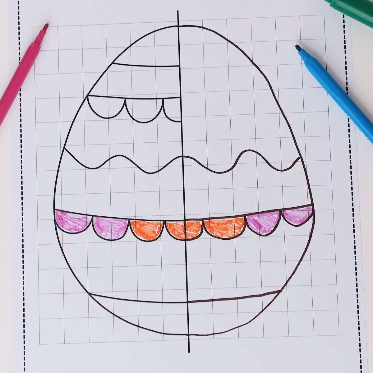 Osterbasteln - Symmetrische Ostereier