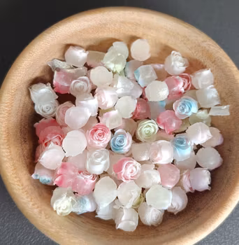 Nailart/miniflats - självlysande rosor mixade färger