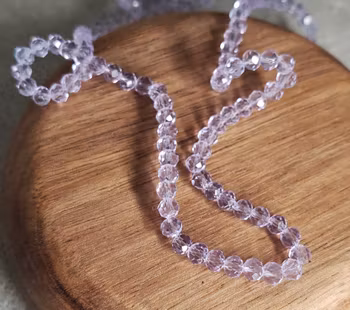 Glaspärlor facetterade - lilac 4 mm