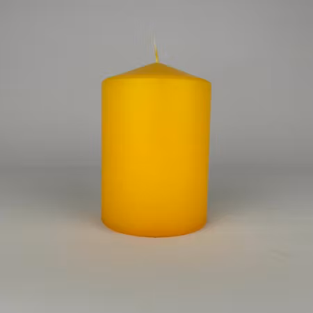 Blockljus - Påskgul - Ø7.5X11 cm - 42h